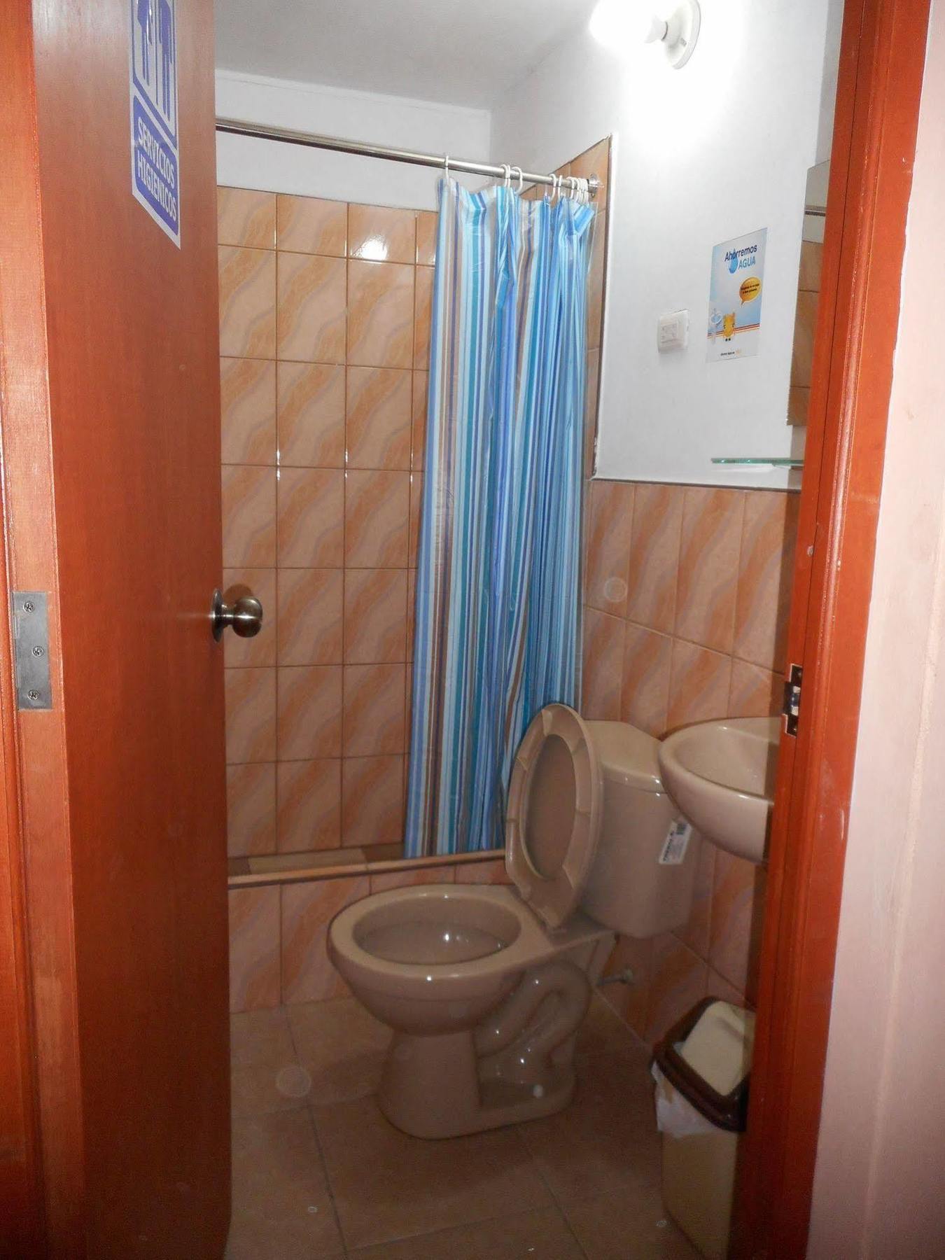 Hostal Geminis San Juan Bautista Экстерьер фото