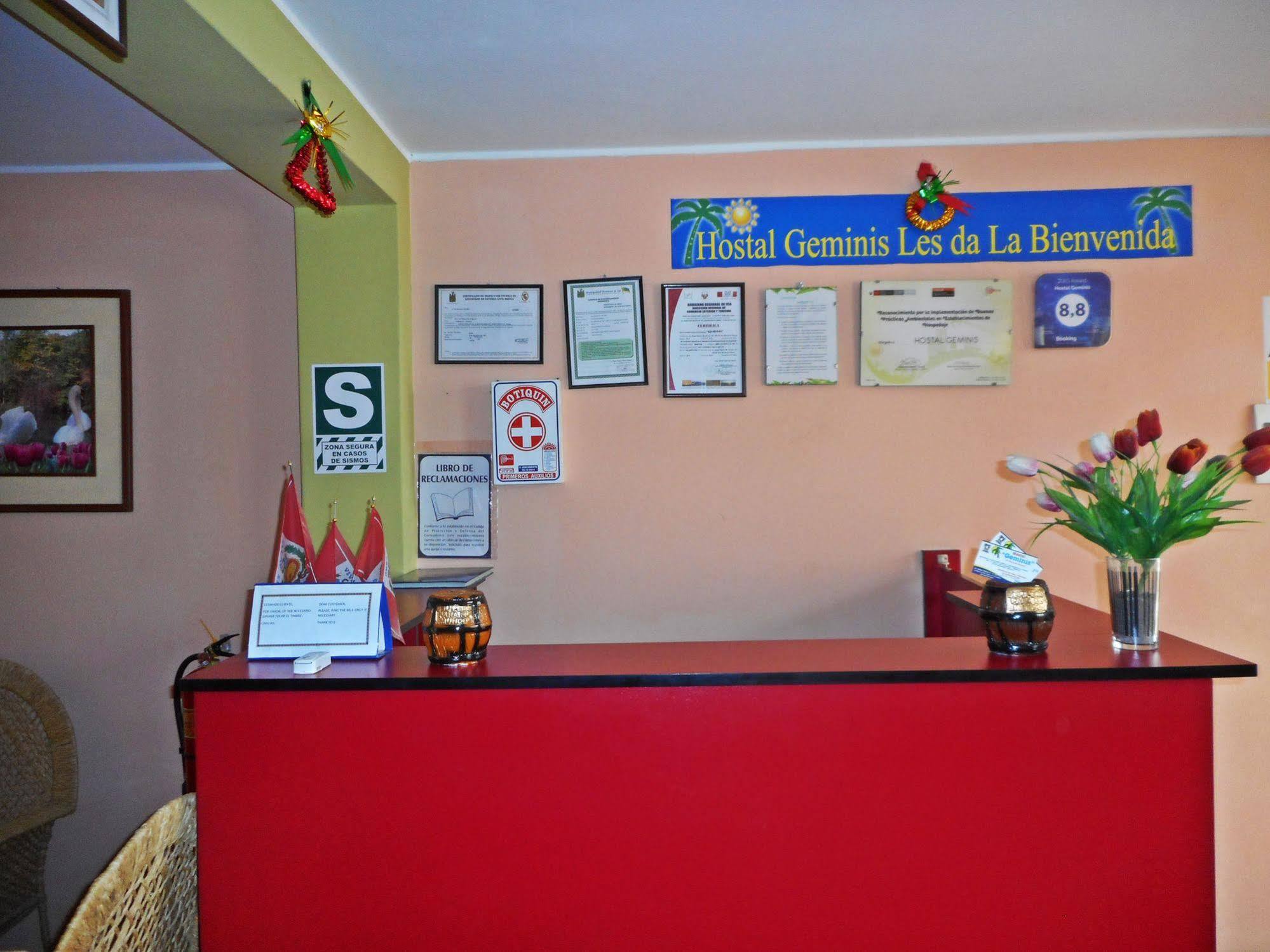Hostal Geminis San Juan Bautista Экстерьер фото