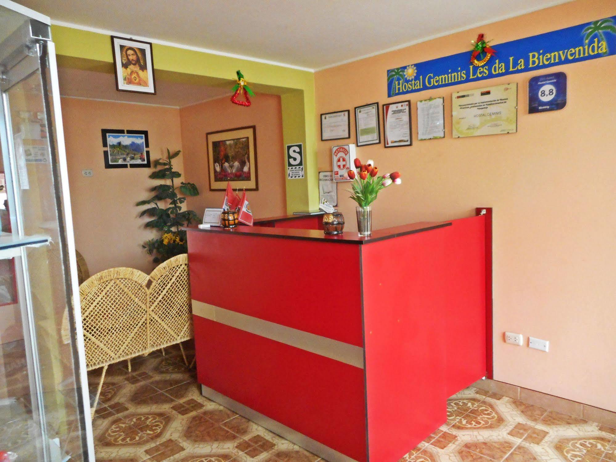 Hostal Geminis San Juan Bautista Экстерьер фото