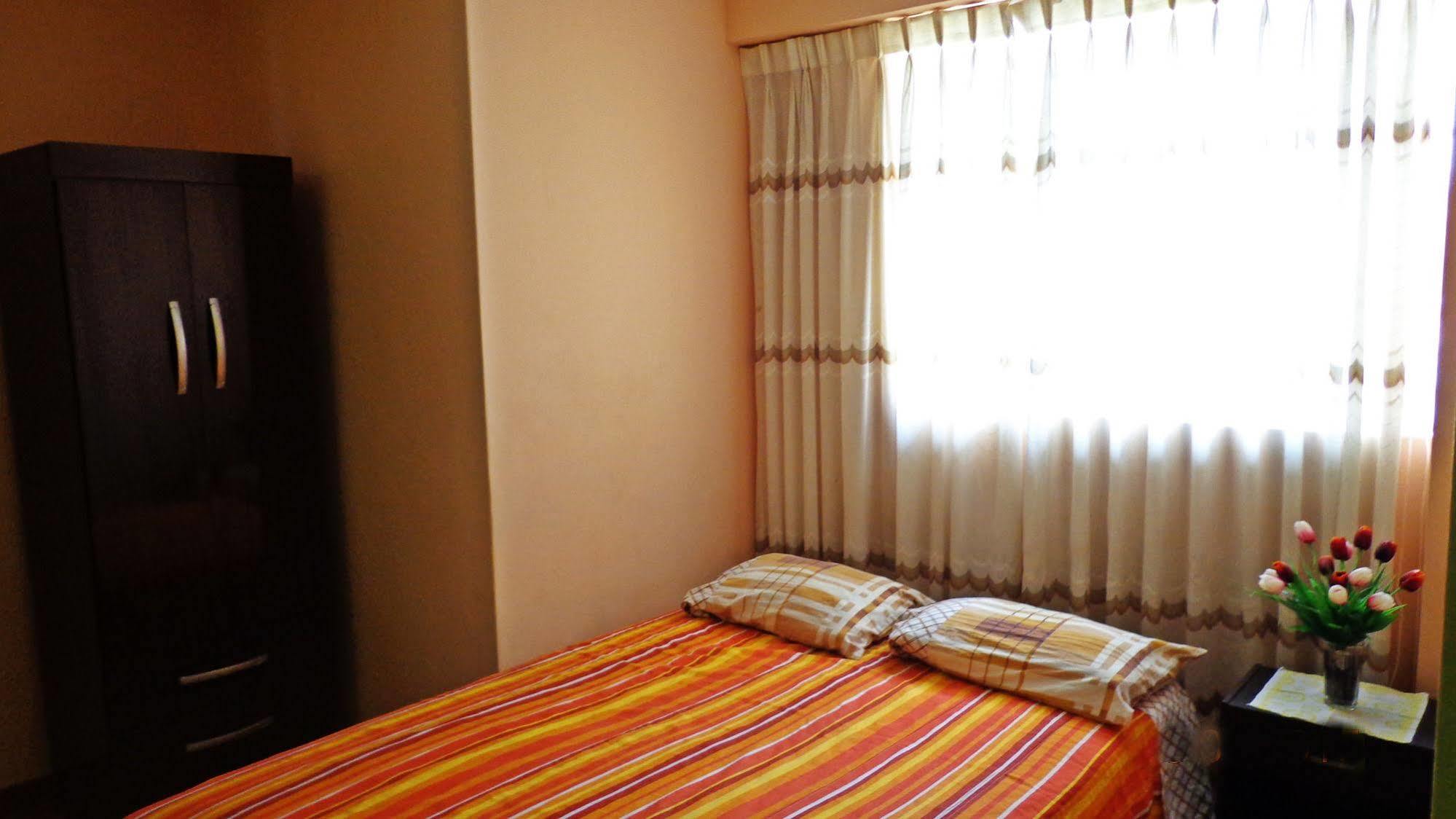 Hostal Geminis San Juan Bautista Экстерьер фото