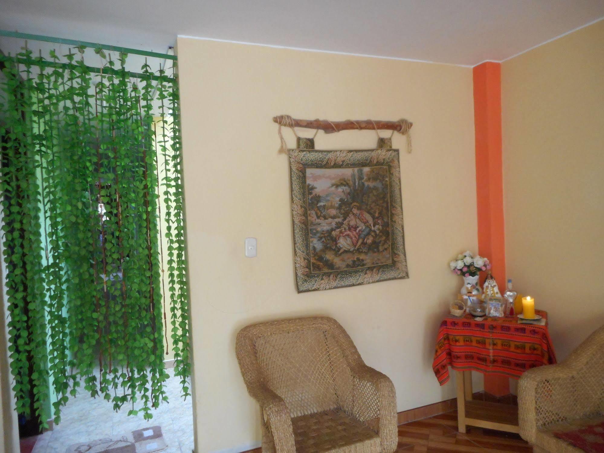 Hostal Geminis San Juan Bautista Экстерьер фото